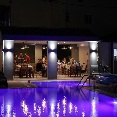 Platoni Elite Villas เอียลิซอส ภายนอก รูปภาพ