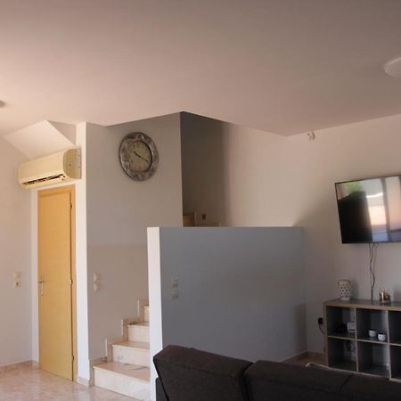 Platoni Elite Villas เอียลิซอส ภายนอก รูปภาพ