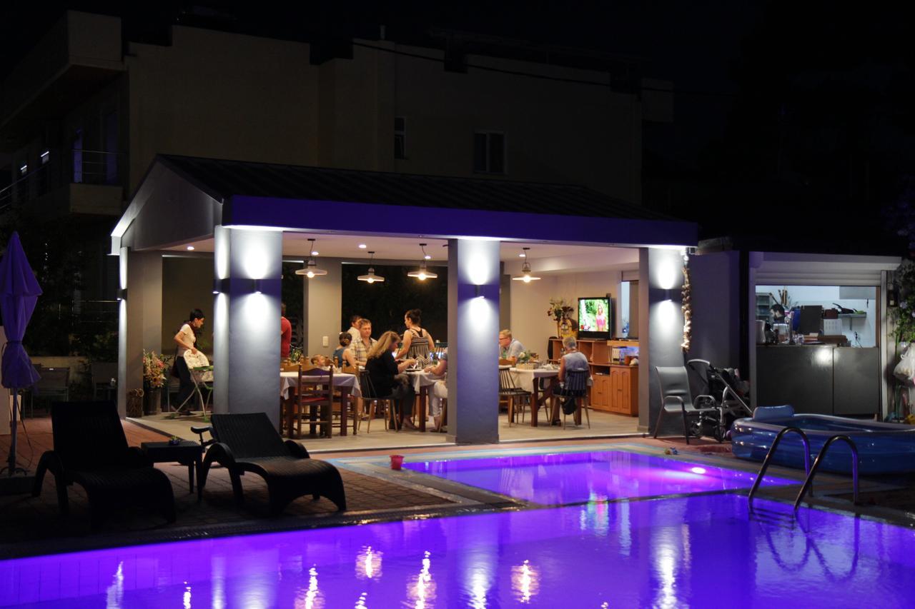 Platoni Elite Villas เอียลิซอส ภายนอก รูปภาพ