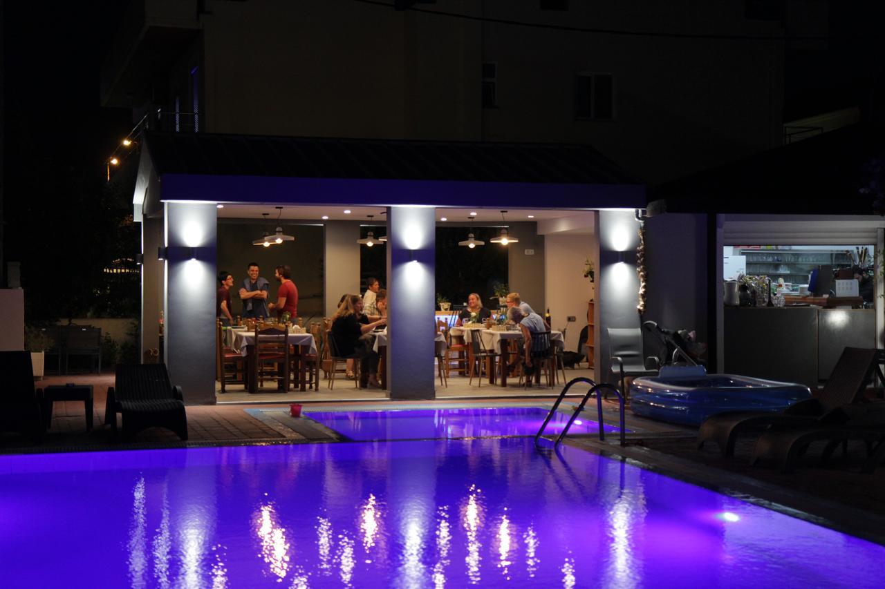 Platoni Elite Villas เอียลิซอส ภายนอก รูปภาพ