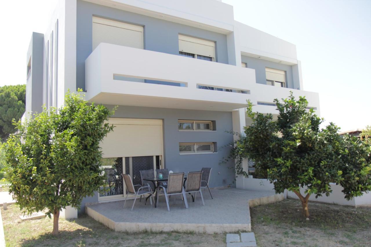 Platoni Elite Villas เอียลิซอส ภายนอก รูปภาพ