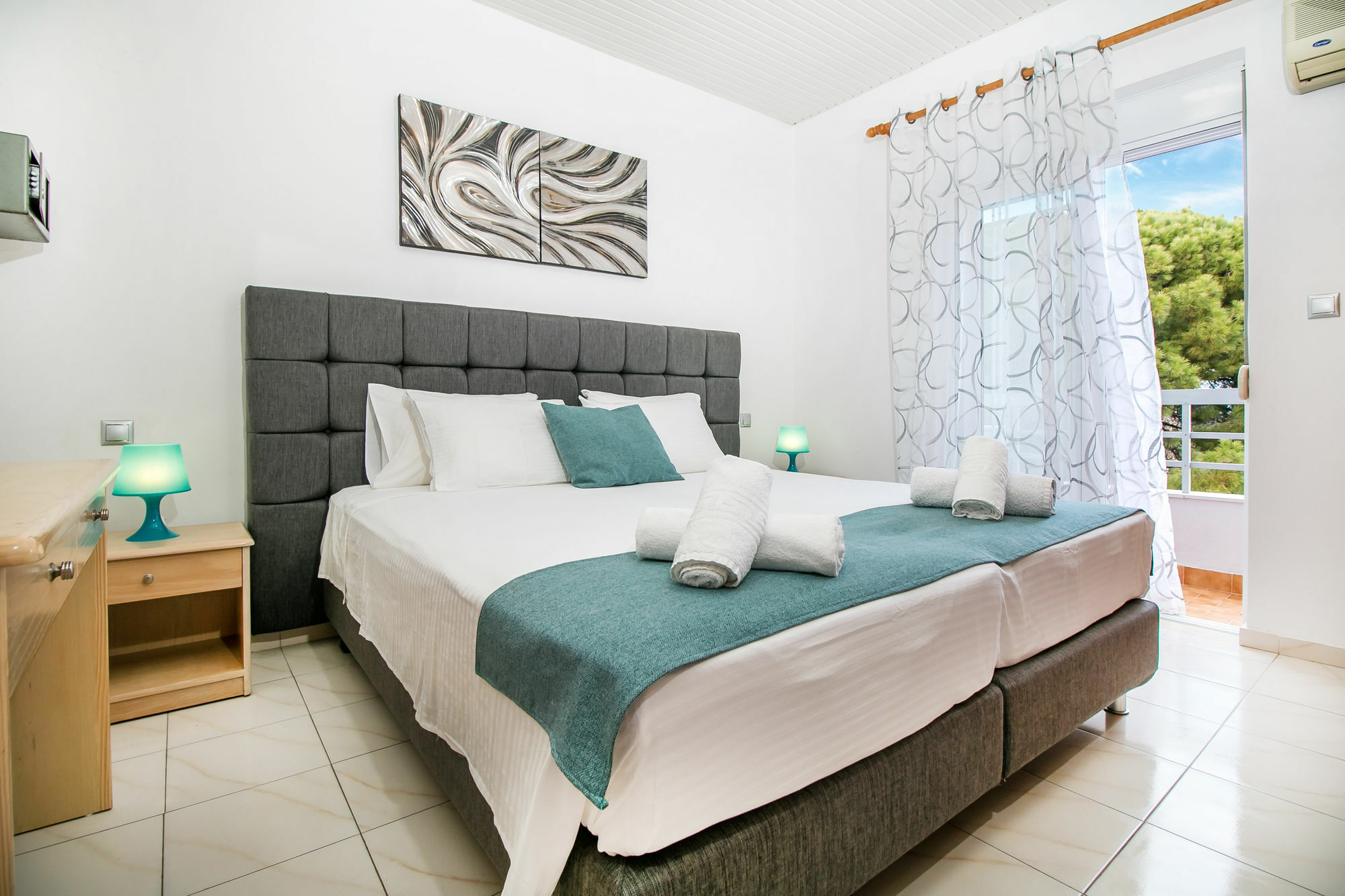 Platoni Elite Villas เอียลิซอส ภายนอก รูปภาพ